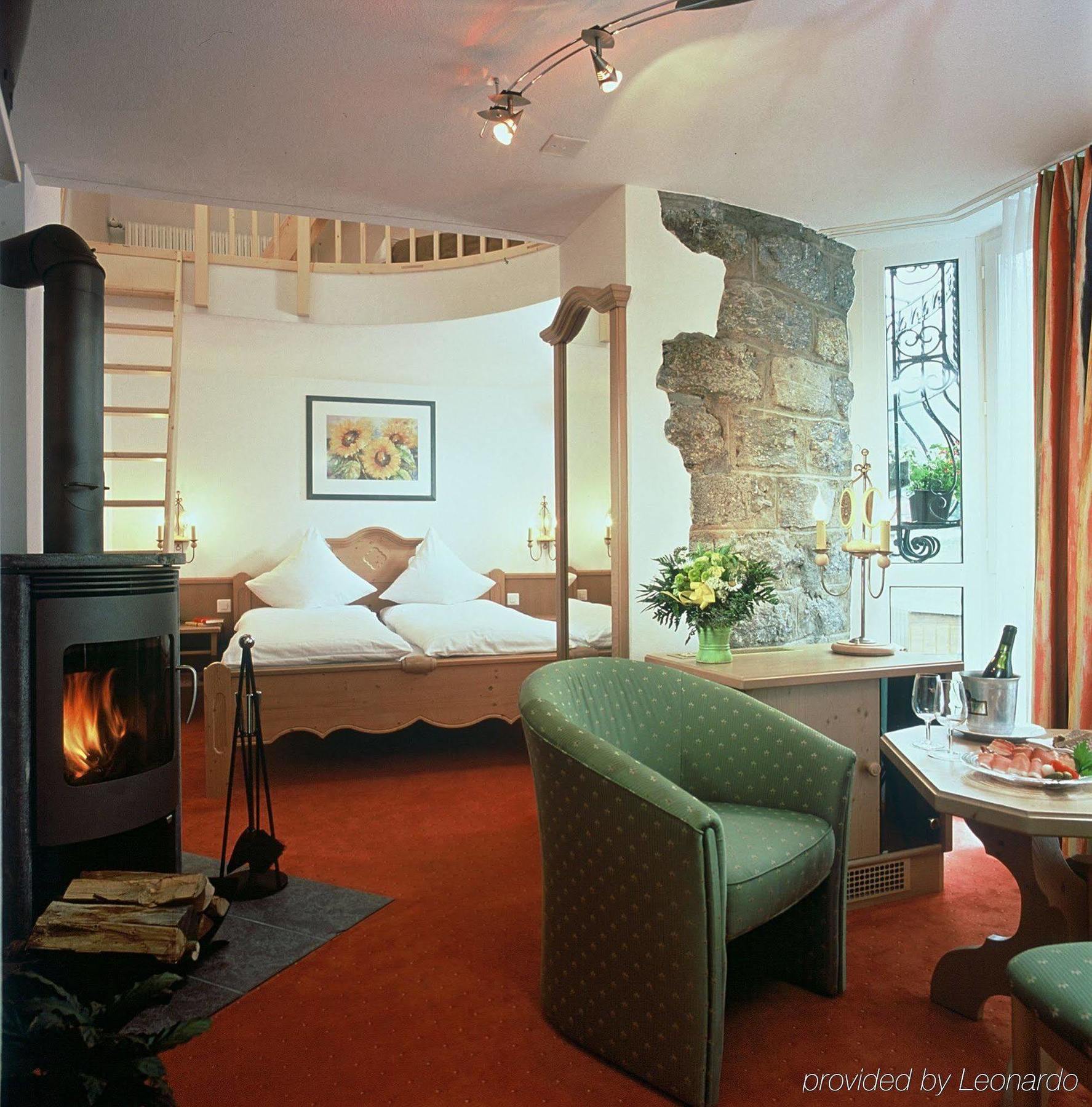 Lifestyle & Spa Hotel Graecherhof Grächen Pokoj fotografie